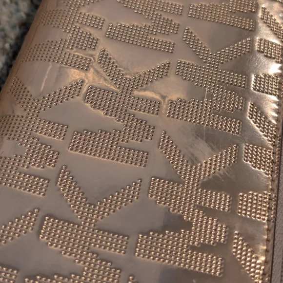 Michael Kors Zip Around Rose Gold Wallet - Picture 6 of 6